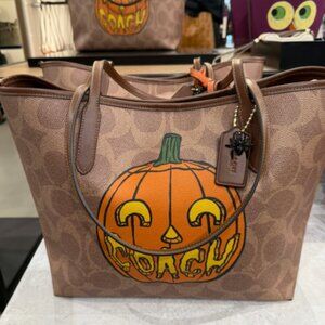 NWT Coach City Tote Bag In Signature Canvas With Halloween Print CCE70